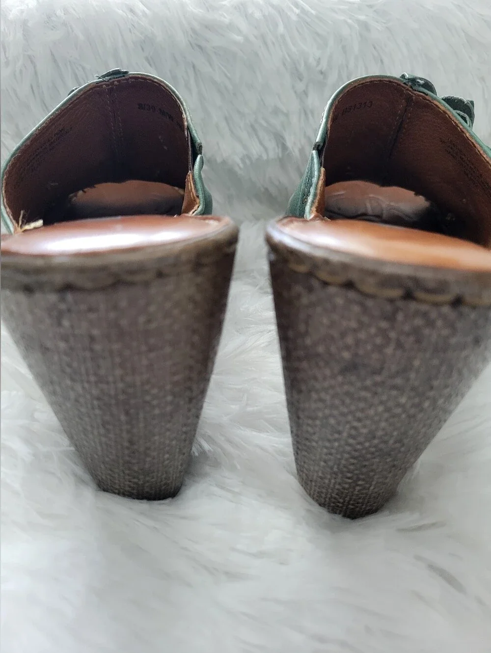 Born, Size 8, Wedge Sandals, Teal, Leather